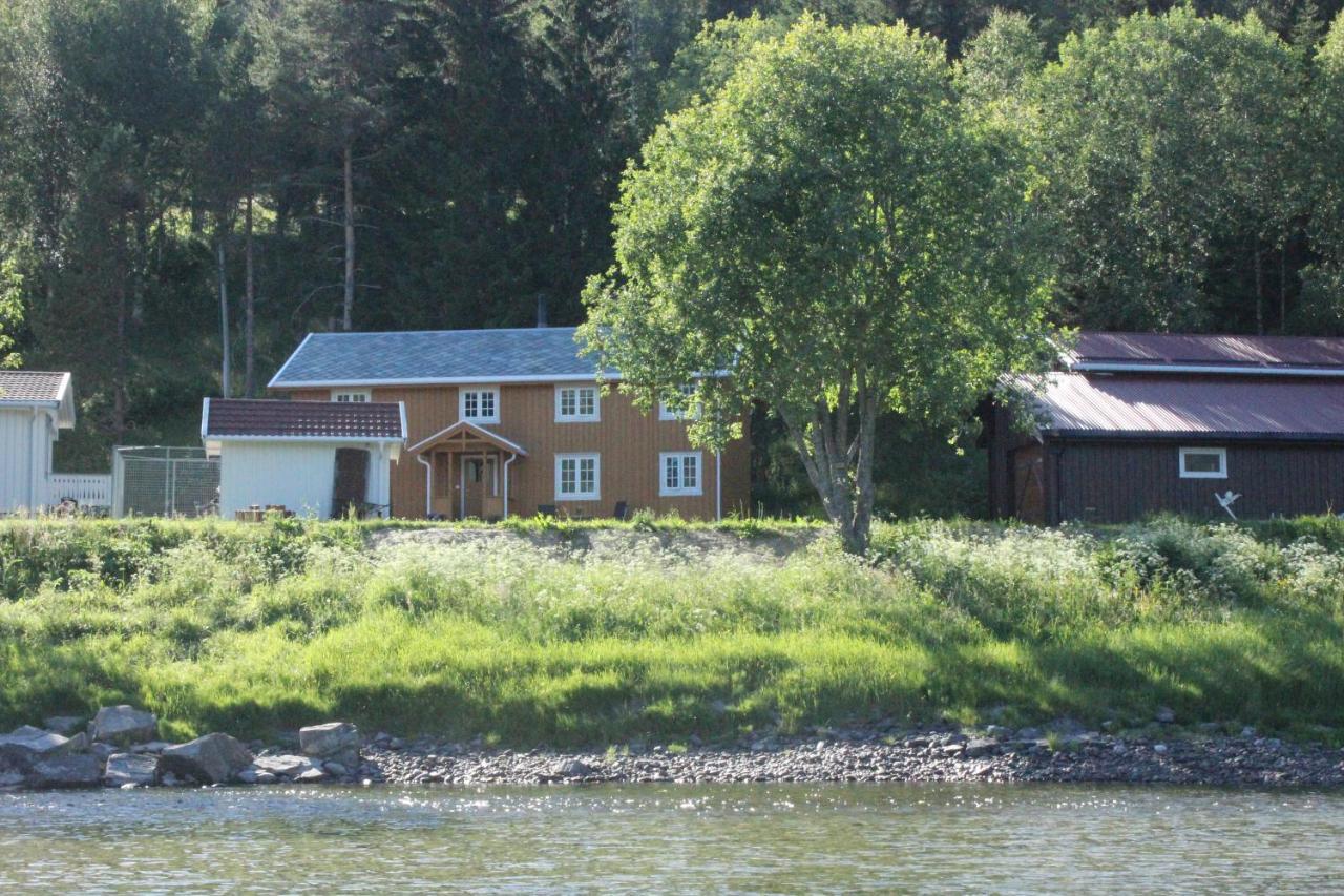 Bakarstuo, Utpa Neset Villa Trofors Exterior photo
